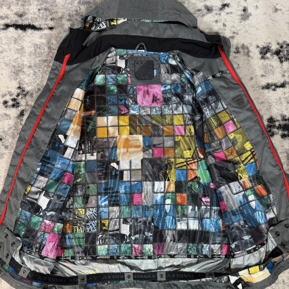 Y2K Oakley Gray Ski Jacket - Picture 4 of 11